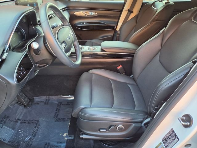 Used 2023 White Genesis 2.5T image 12