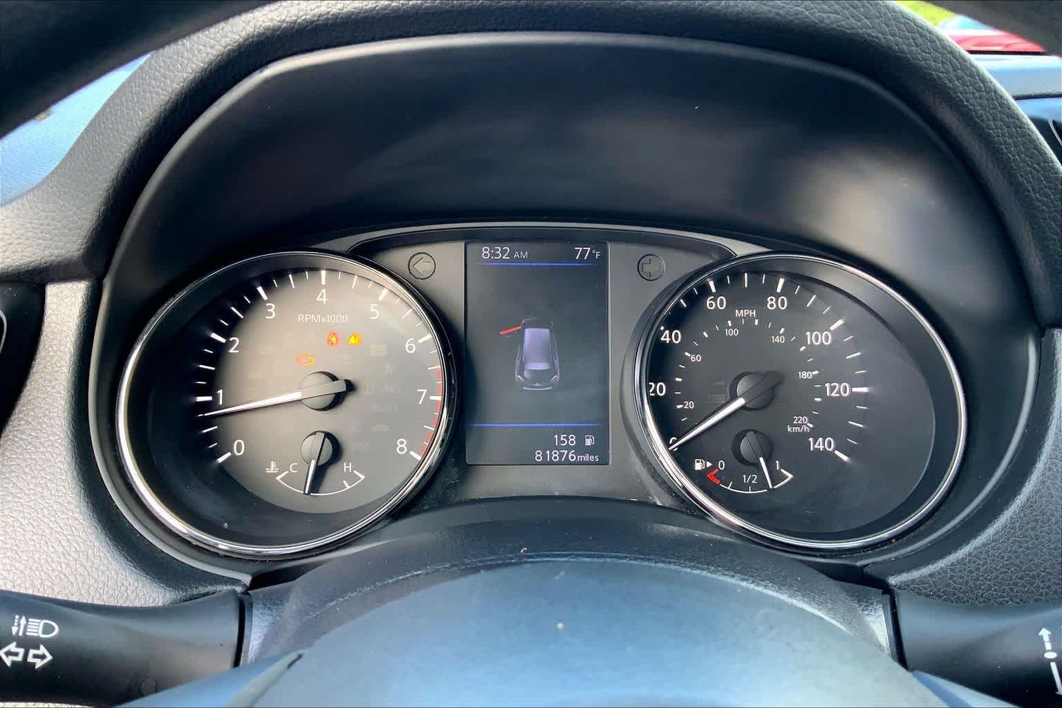 Used 2018 Magnetic Black Nissan S image 26