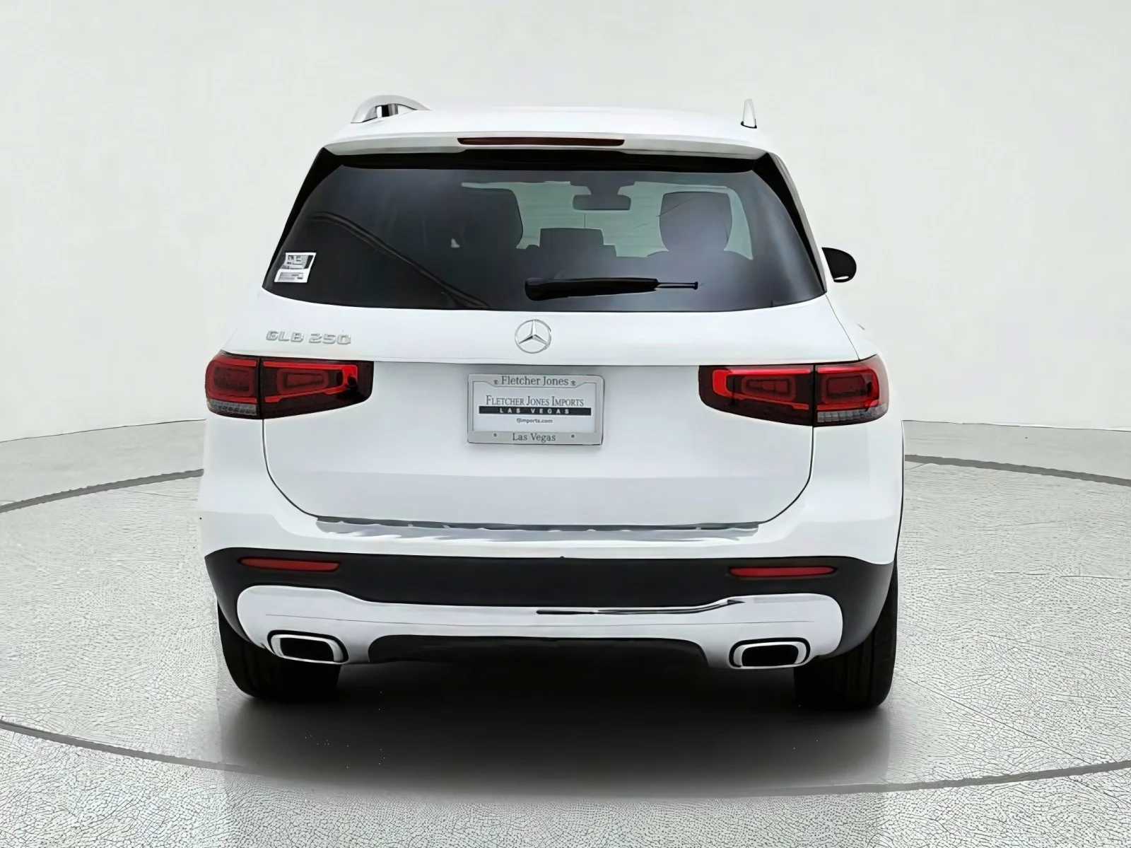 Certified Used 2023 Polar White Mercedes-Benz GLB 250 image 10