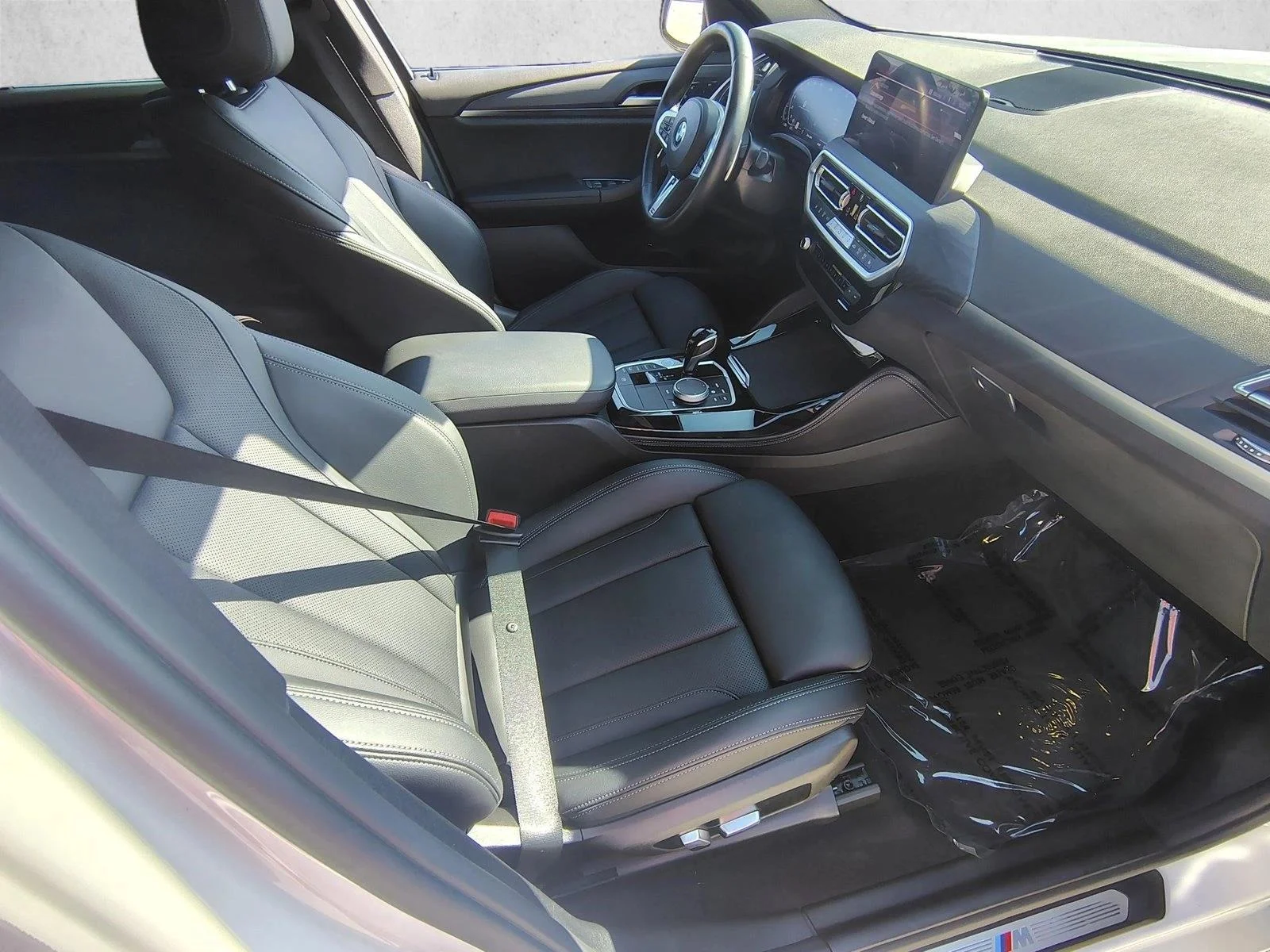 Used 2023 Alpine White BMW xDrive30i image 22