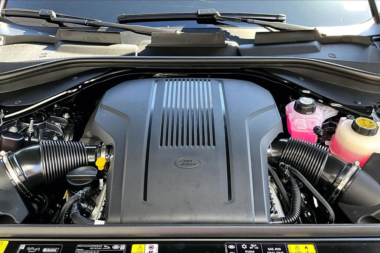 New 2026 Varesine Blue Land Rover Dynamic SE image 11
