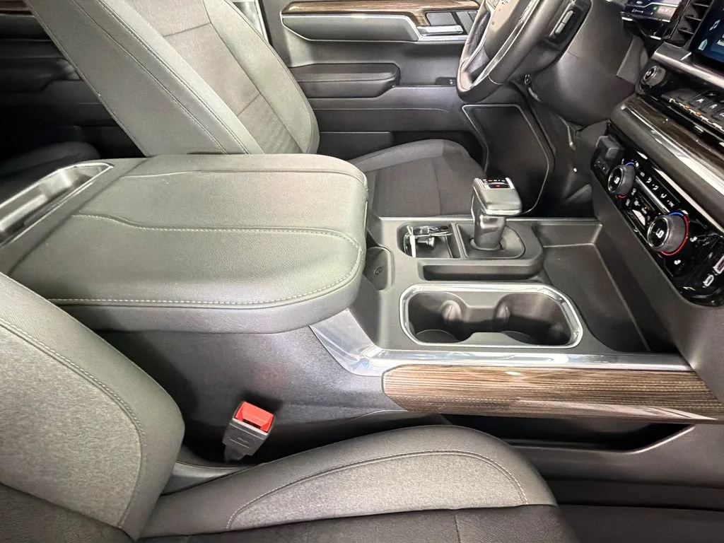 2023 Chevrolet Silverado 1500 RST - Photo 35