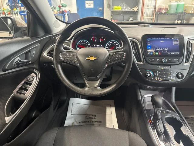 2025 Chevrolet Malibu 1LT - Photo 15