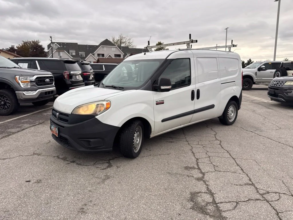 Used 2016 Bright White Ram Tradesman image 17