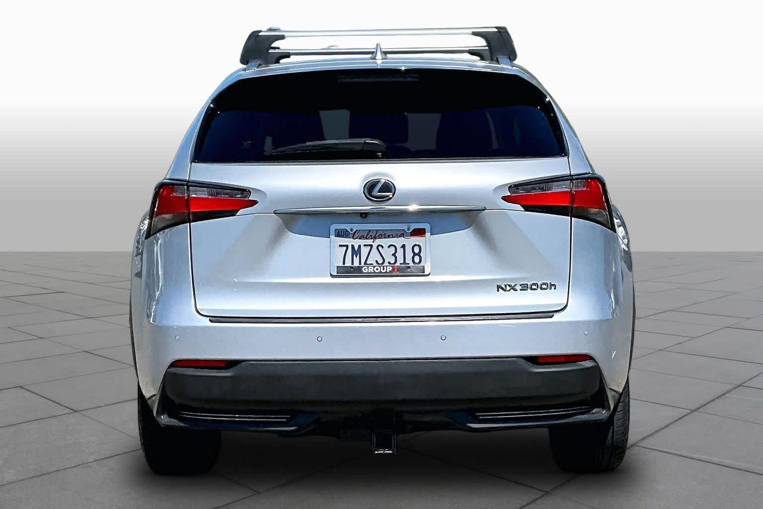 Used 2015 Silver Lining Metallic Lexus  image 4