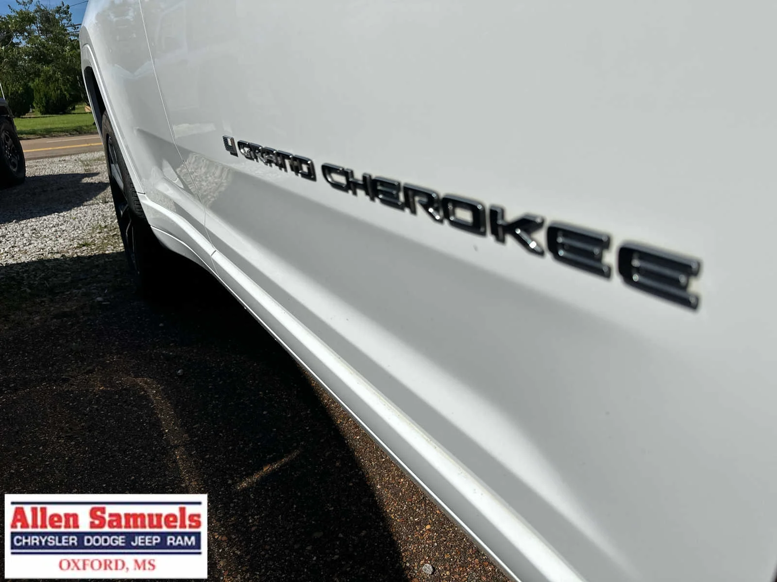 Used 2023 Bright White Clearcoat Jeep Overland image 51