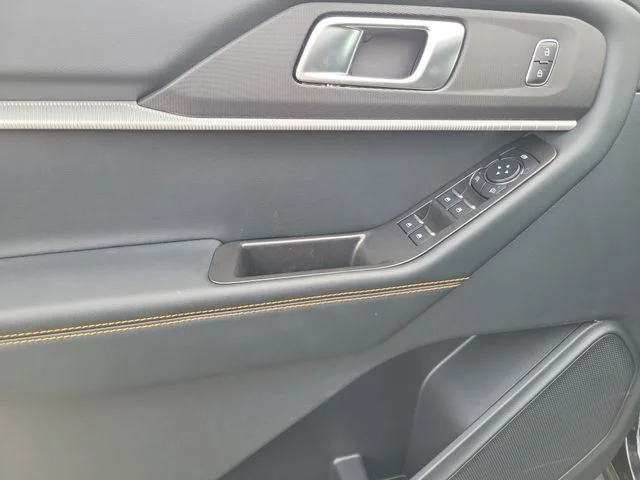 New 2026 Agate Black Metallic Ford Tremor image 19