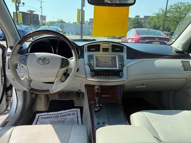 Used 2011 Silver Toyota Limited image 21