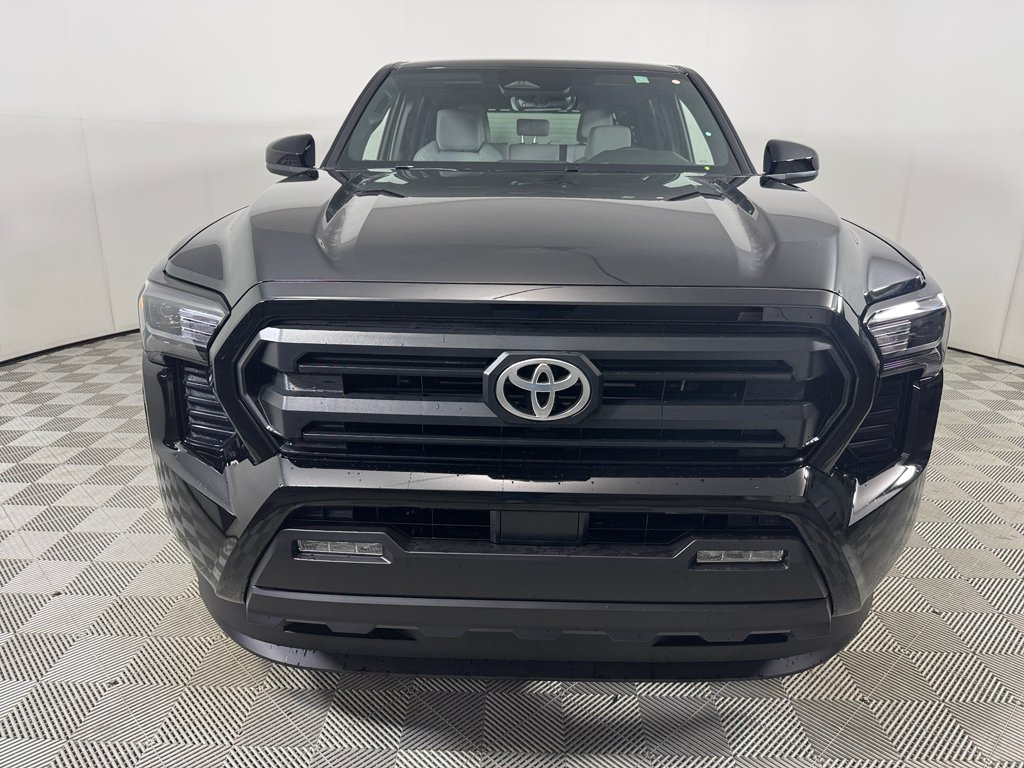 2025 Toyota Tacoma SR5 - Photo 24