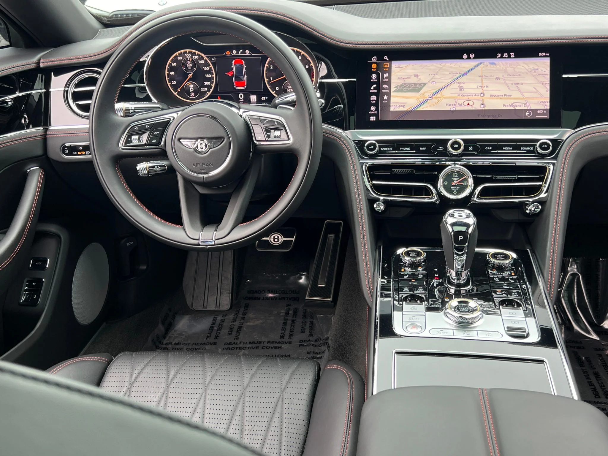 Used 2022 Black Bentley V8 image 15