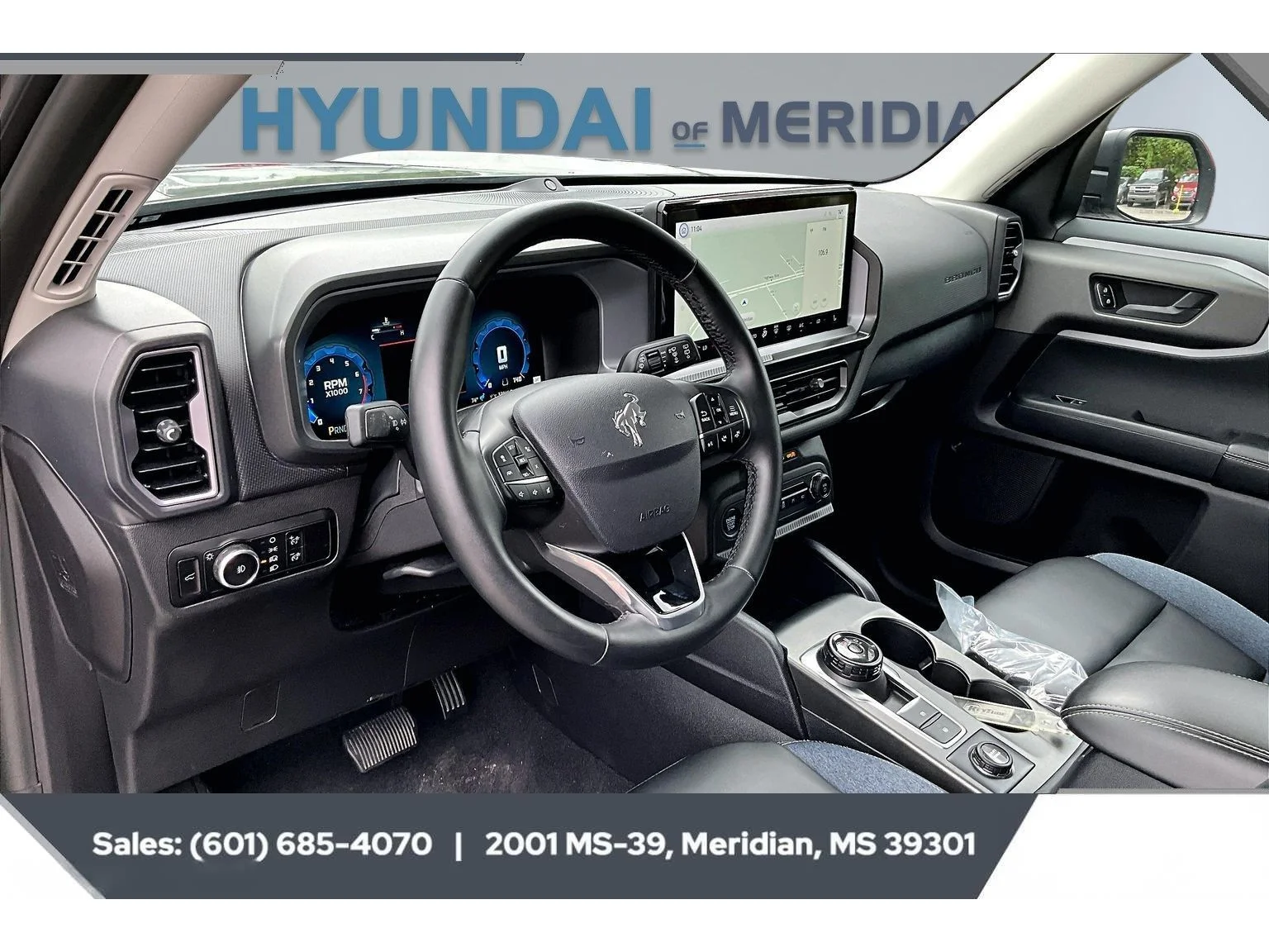 Used 2025 Carbonized Gray Metallic Ford Outer Banks image 12