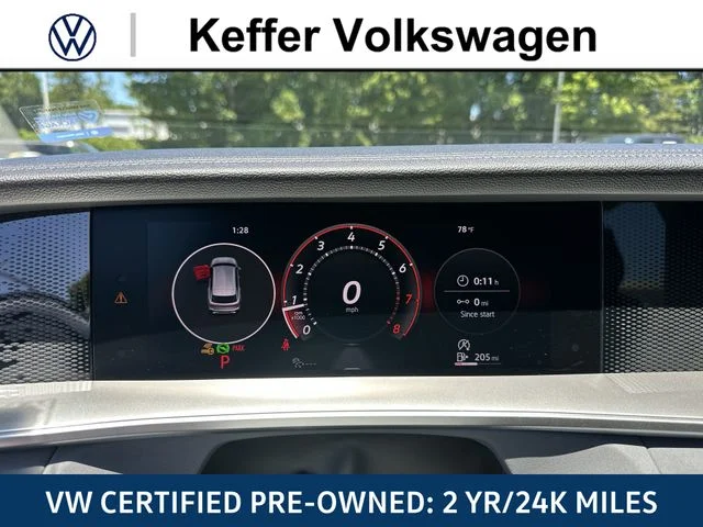 Certified Used 2025 White Volkswagen 2.0T SE image 22