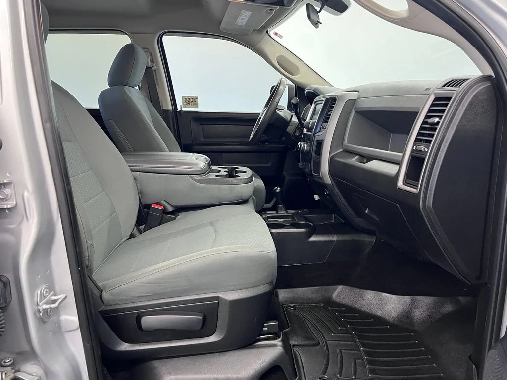 Used 2018 Bright Silver Metallic Clearcoat Ram Tradesman image 22