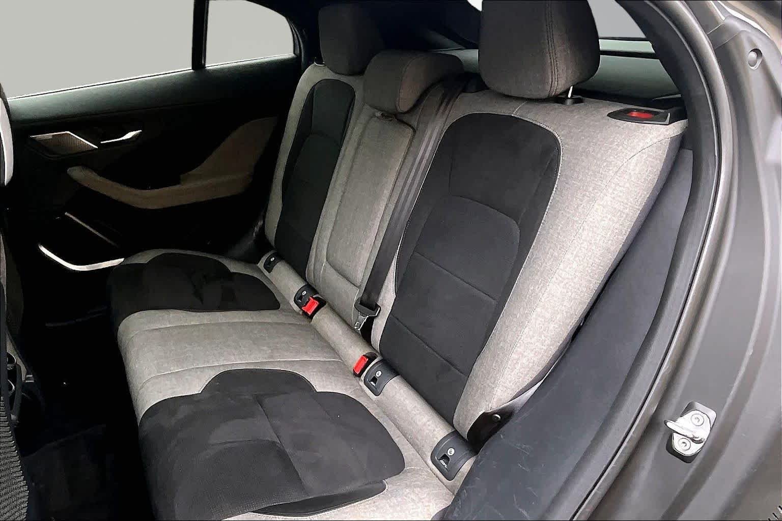 Used 2020 Corris Grey Metallic Jaguar HSE image 40