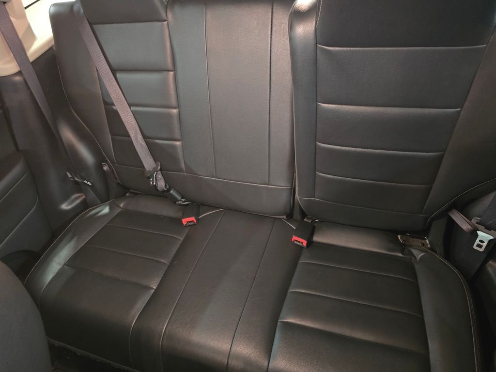Used 2016 Black Jeep Latitude image 19