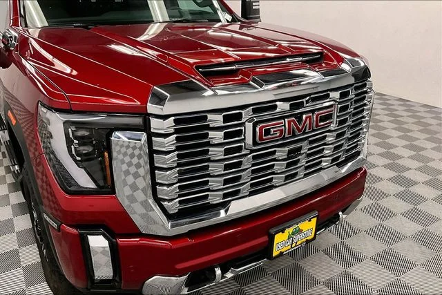 Used 2024 Volcanic Red Tintcoat GMC Denali image 35