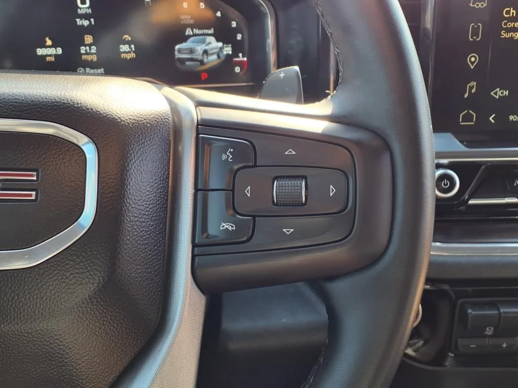 2023 GMC Sierra 1500 SLT - Photo 7