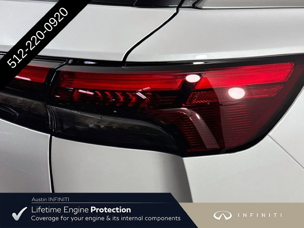 New 2027 White INFINITI LUXE image 35