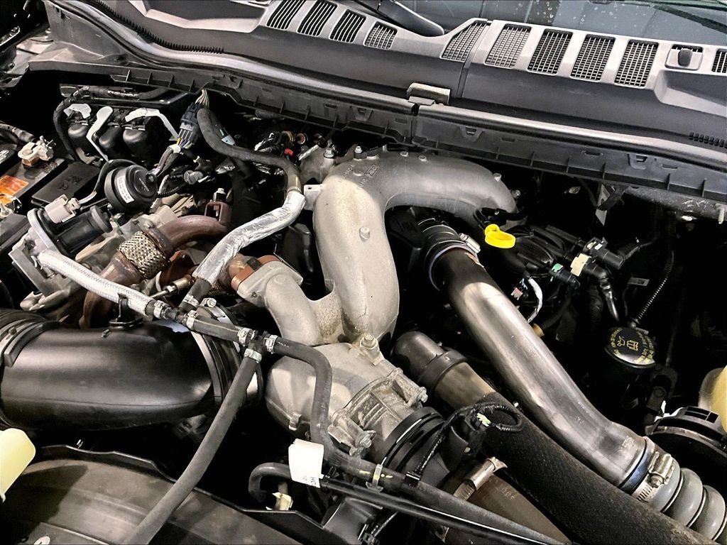 Used 2022 Black Ford Lariat image 36