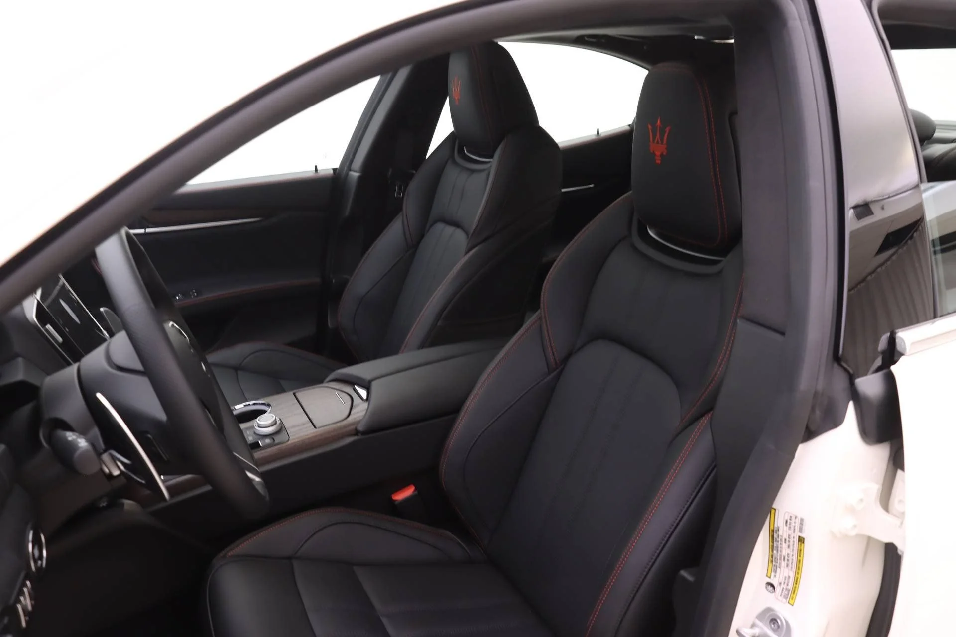New 2024 White Maserati Modena image 7