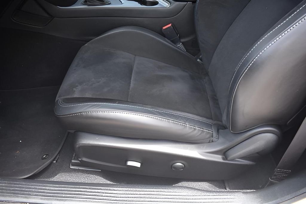 Used 2023 White Dodge R/T image 13