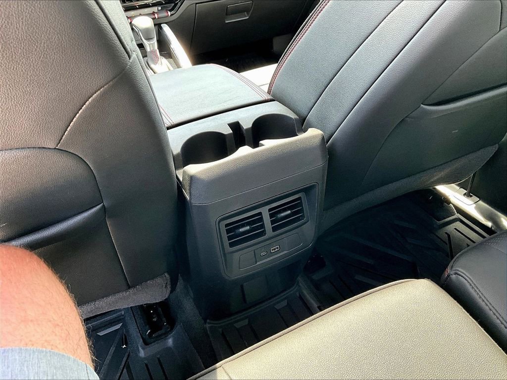 2024 GMC Canyon AT4X - Photo 13