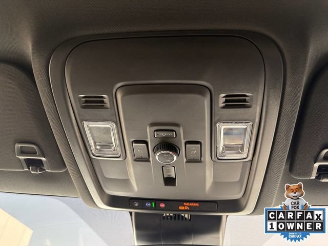 Used 2025 Onyx Black GMC Elevation image 7