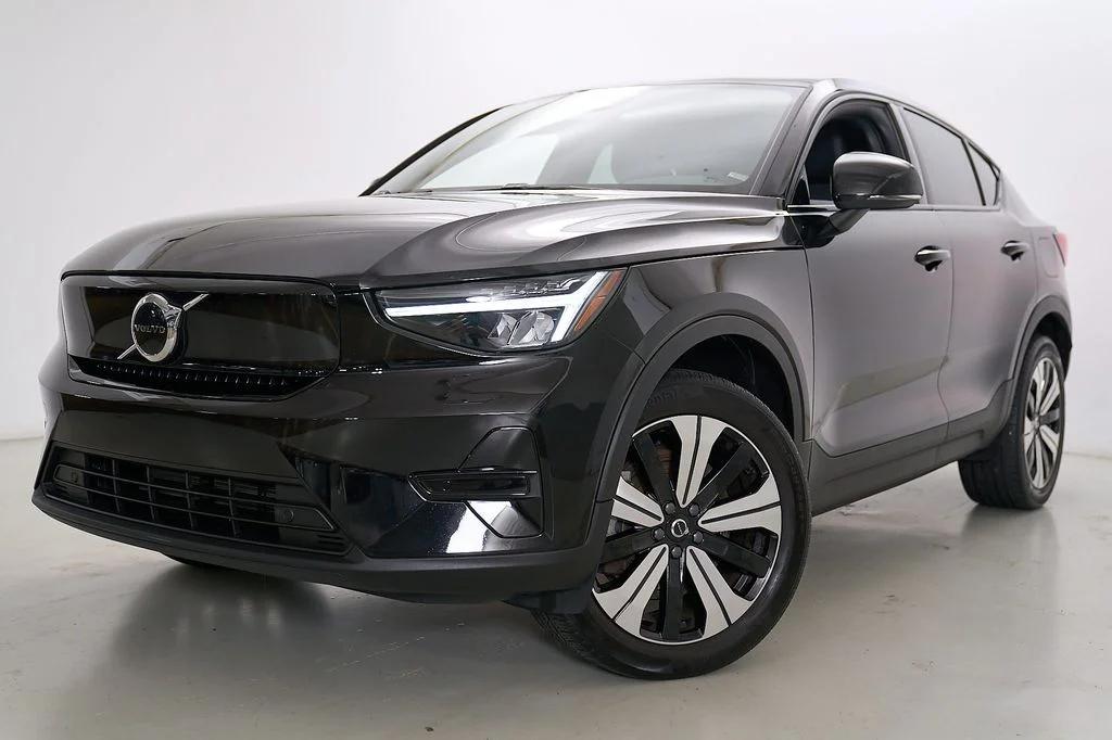 Certified 2023 Volvo C40 Core with VIN YV4ED3GK6P2064610 for sale in Oak Park, IL