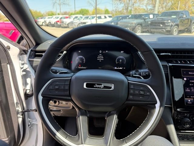 2025 Jeep Grand Cherokee L Altitude - Photo 32