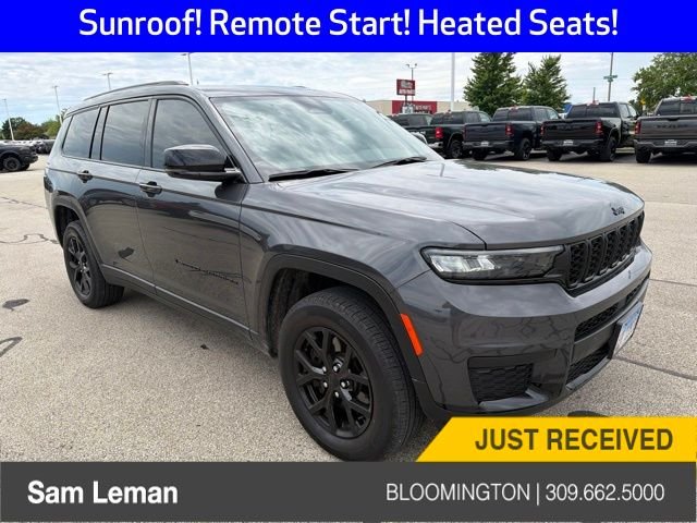 Used 2024 Gray Jeep Altitude X image 1