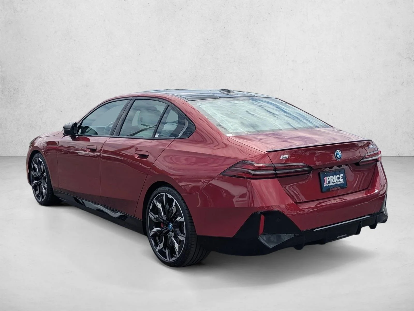 2025 BMW i5 M60 - Photo 8