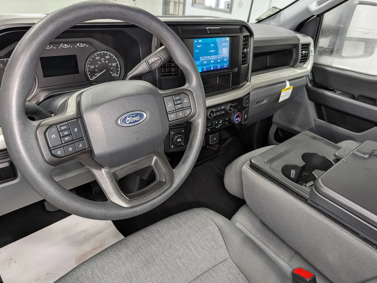 2025 Ford F-250 Super Duty XL - Photo 5