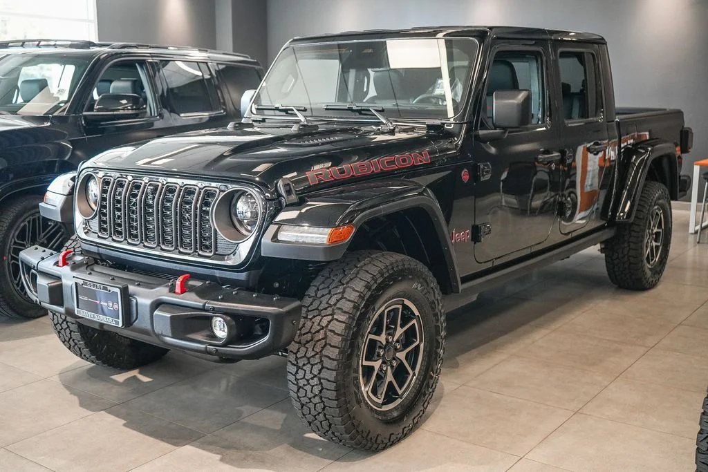 New 2026 Black Clearcoat Jeep Rubicon X image 3