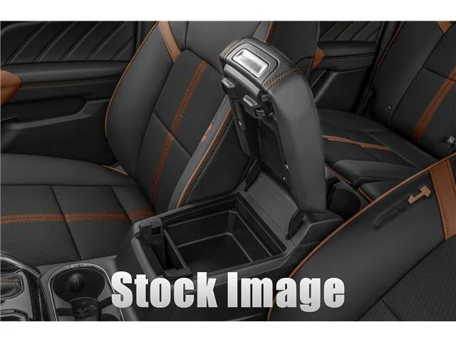 Used 2026 Tan GMC AT4 4x4 Crew Cab 5 ft. box 131 in. WB image 20