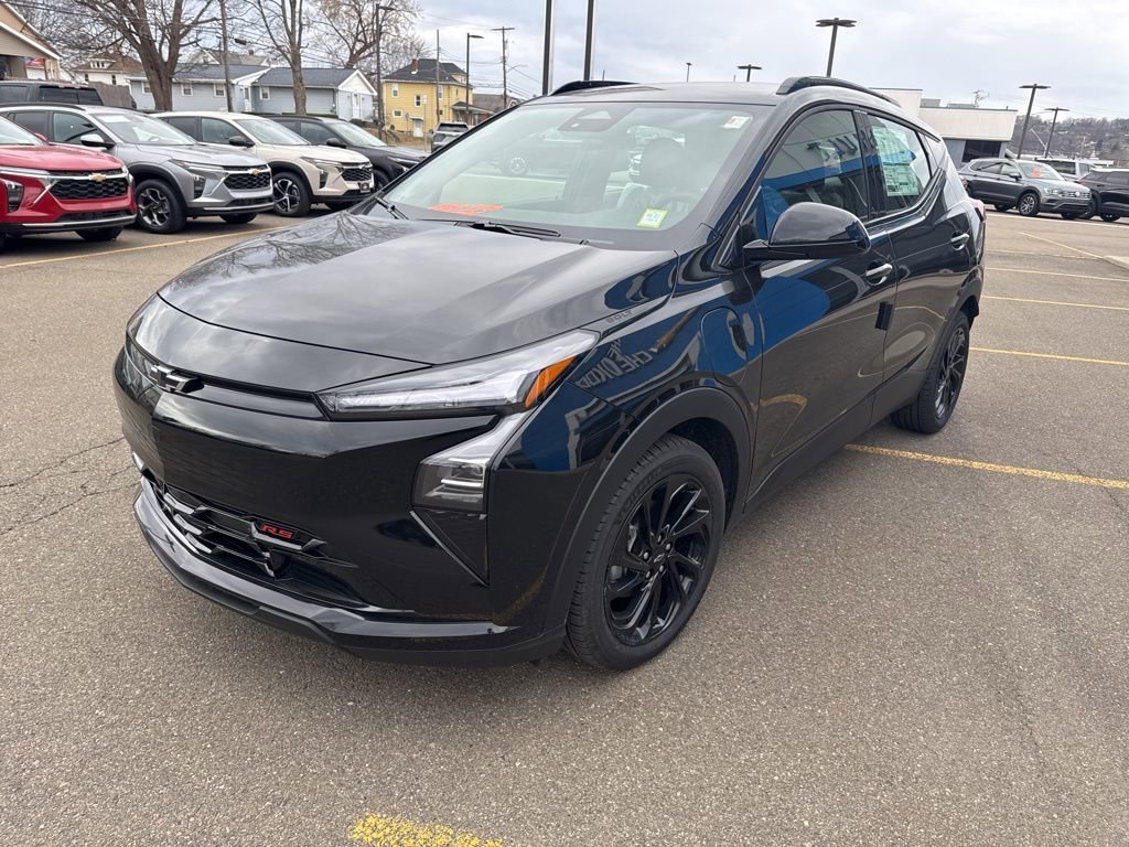 2027 Chevrolet Bolt RS - Photo 7