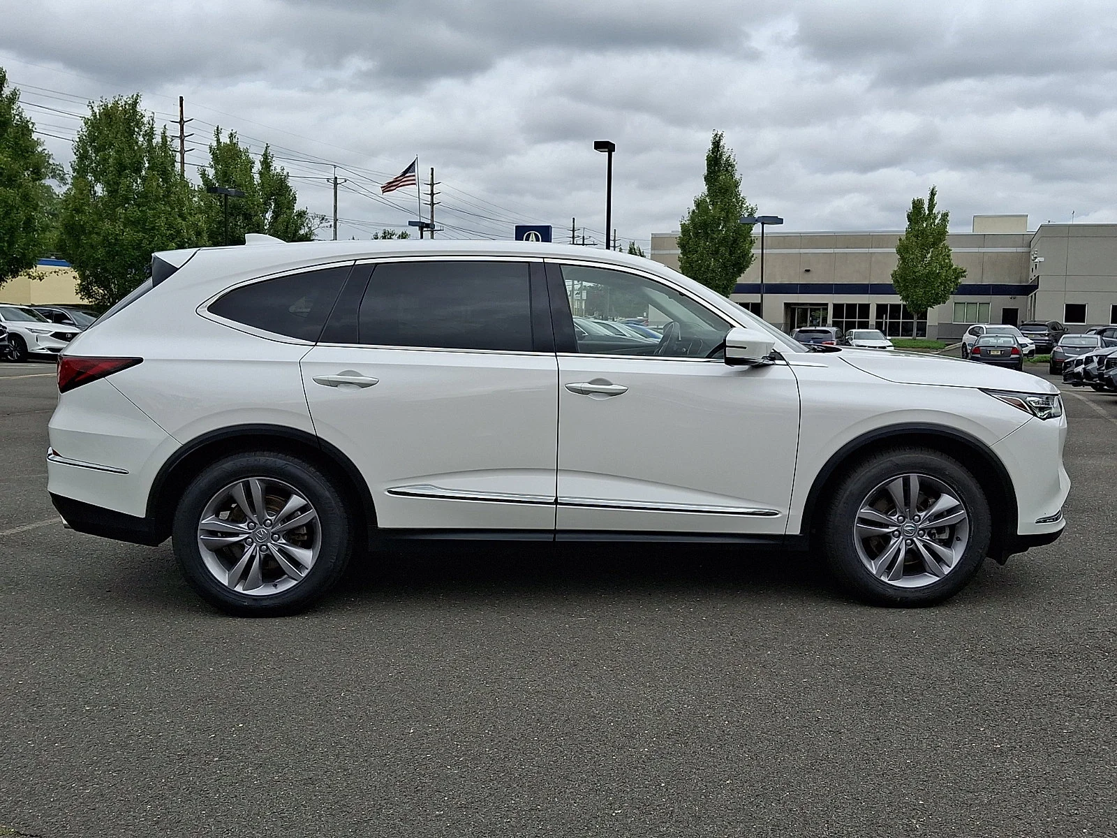 Certified Used 2024 Platinum White Pearl Acura SH-AWD image 37