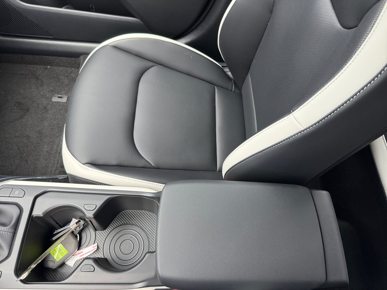 New 2026 Snow White Pearl Kia GT-Line image 14