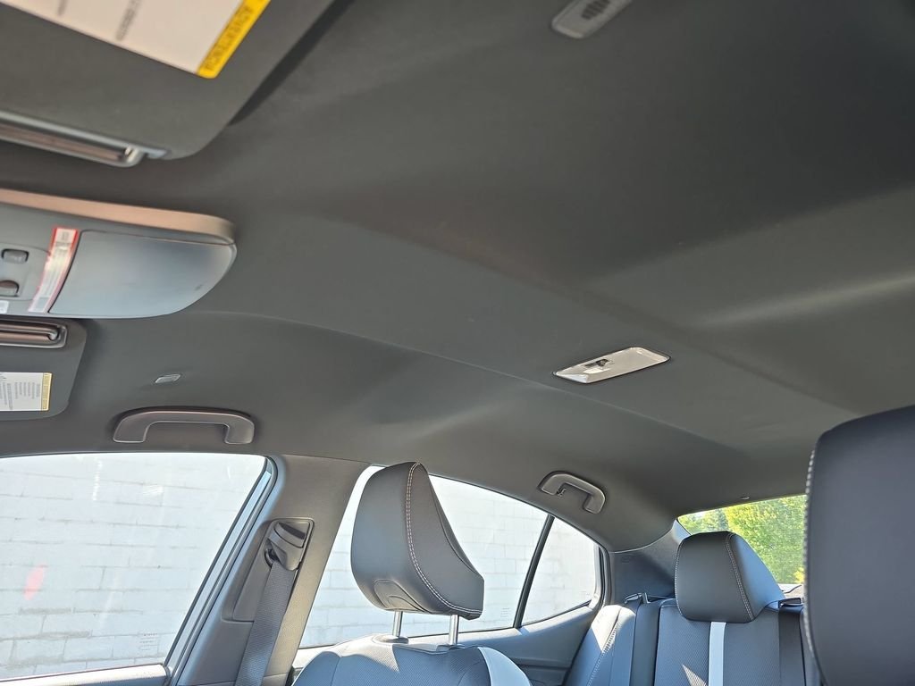 Used 2026  Toyota SE image 15