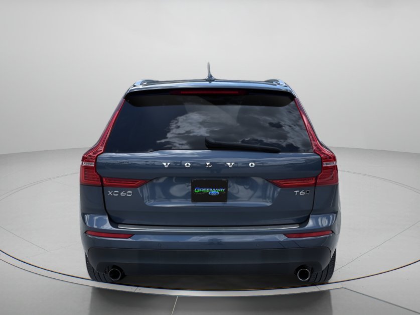 Used 2021 Denim Blue Metallic Volvo T6 Momentum image 4