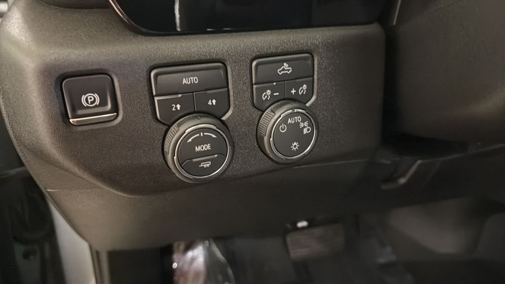 2026 Chevrolet Silverado 1500 LT - Photo 18