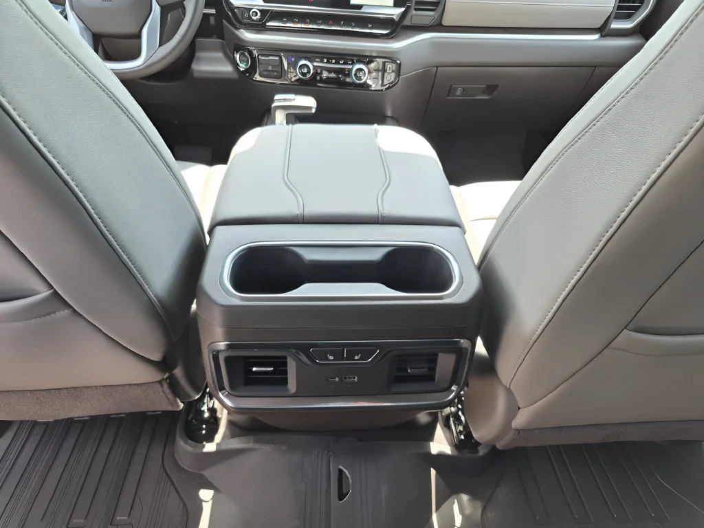 2026 GMC Sierra 1500 SLT - Photo 28