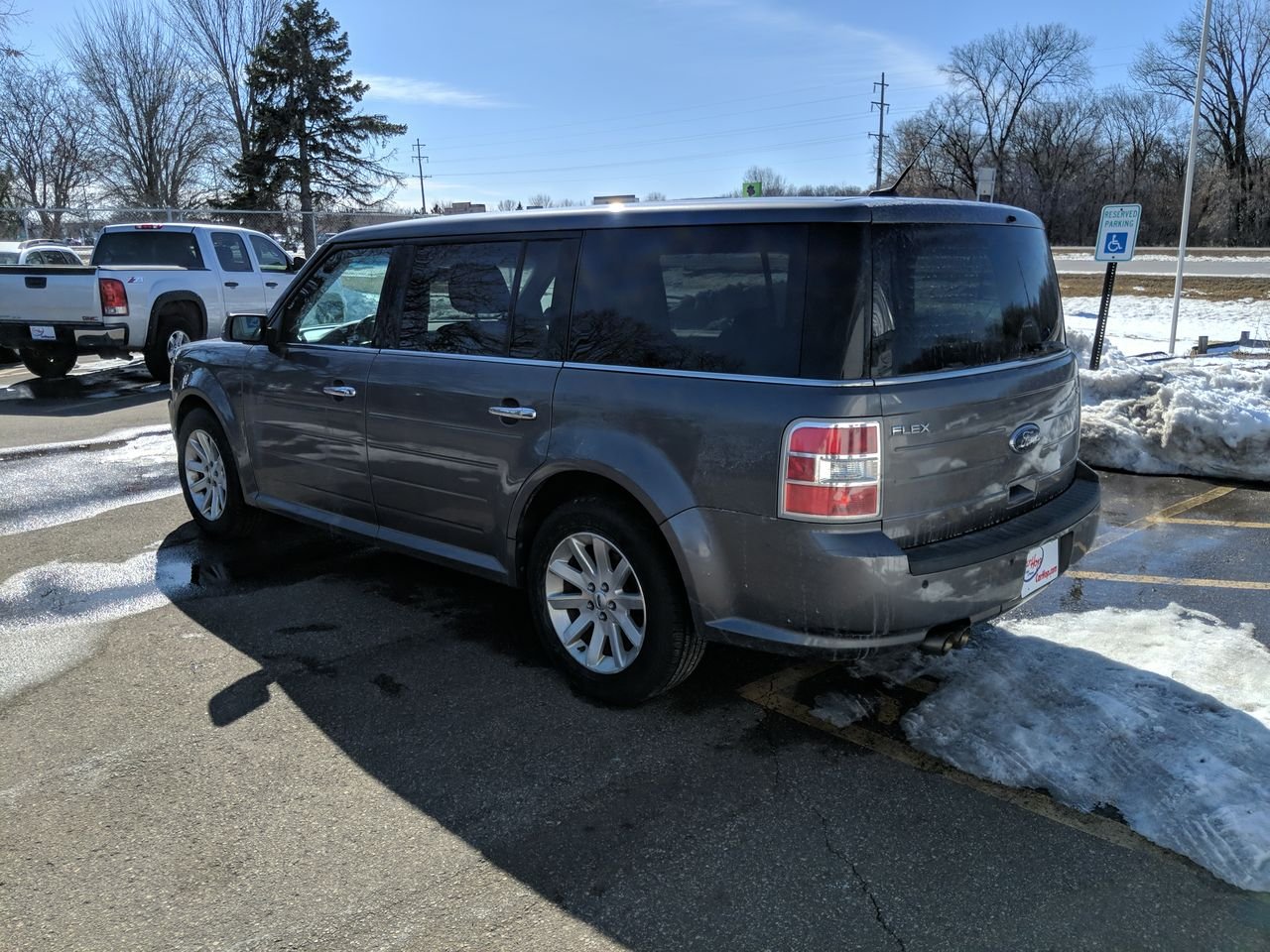 2010 Ford Flex SEL photo 4