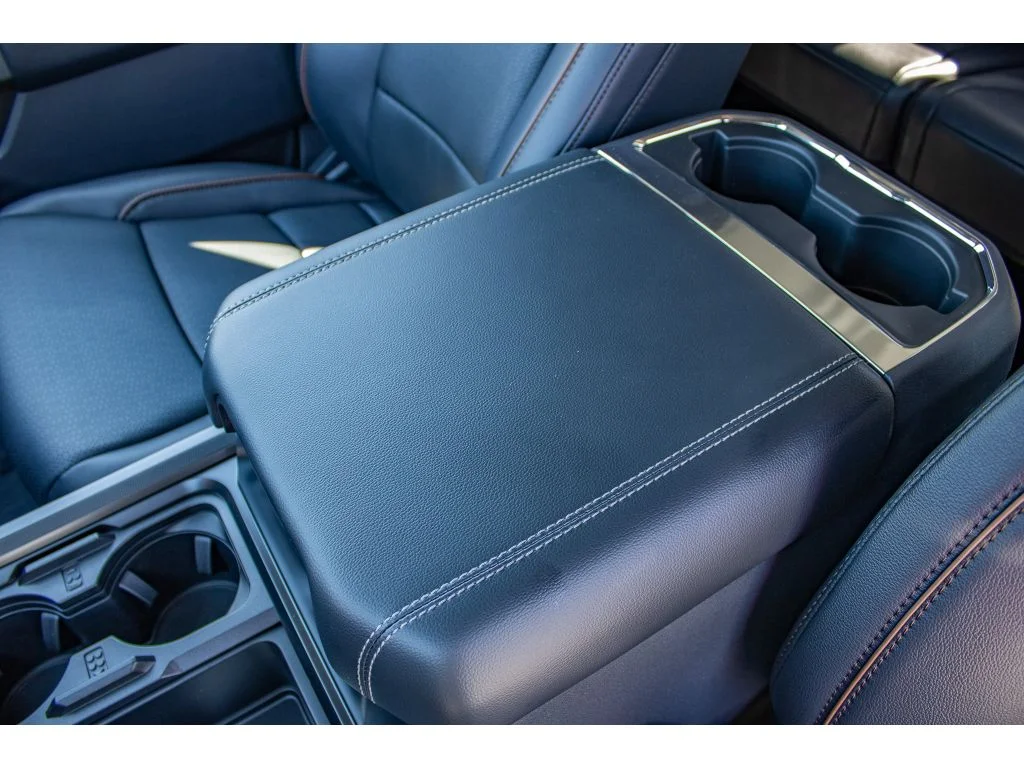 New 2026 Star White Metallic Tri-Coat Ford LARIAT image 36