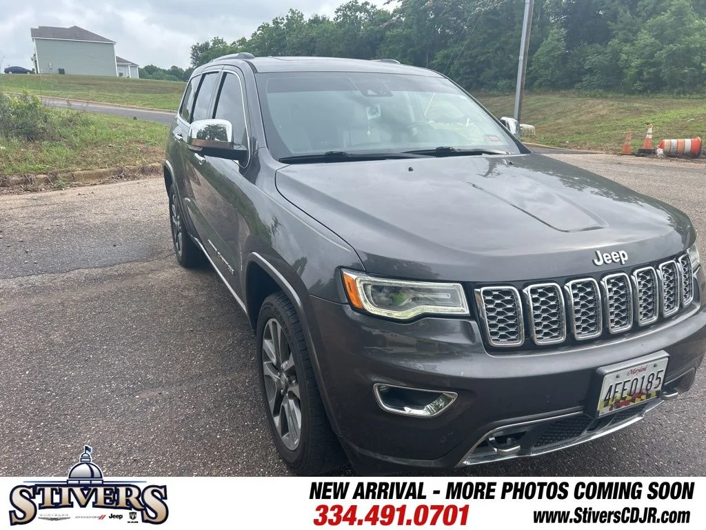 2017 Jeep Grand Cherokee Overland 4WD's photo