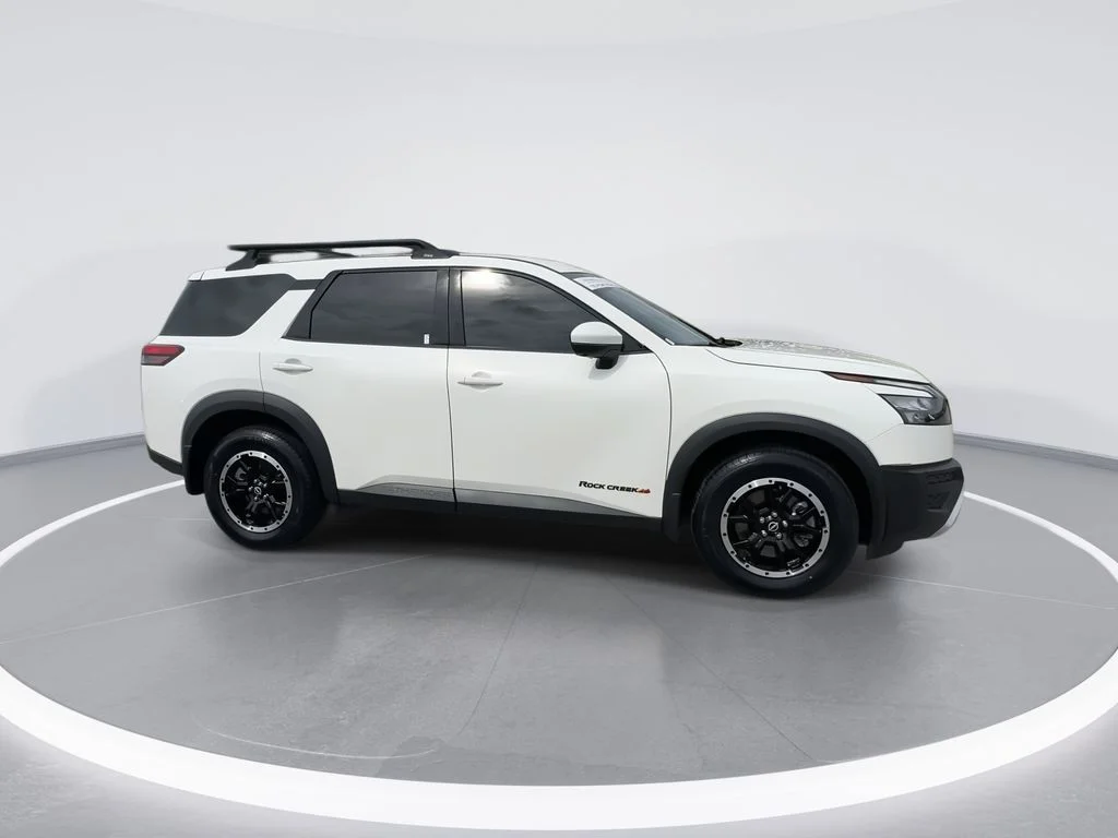 Used 2023 White Nissan Rock Creek image 9