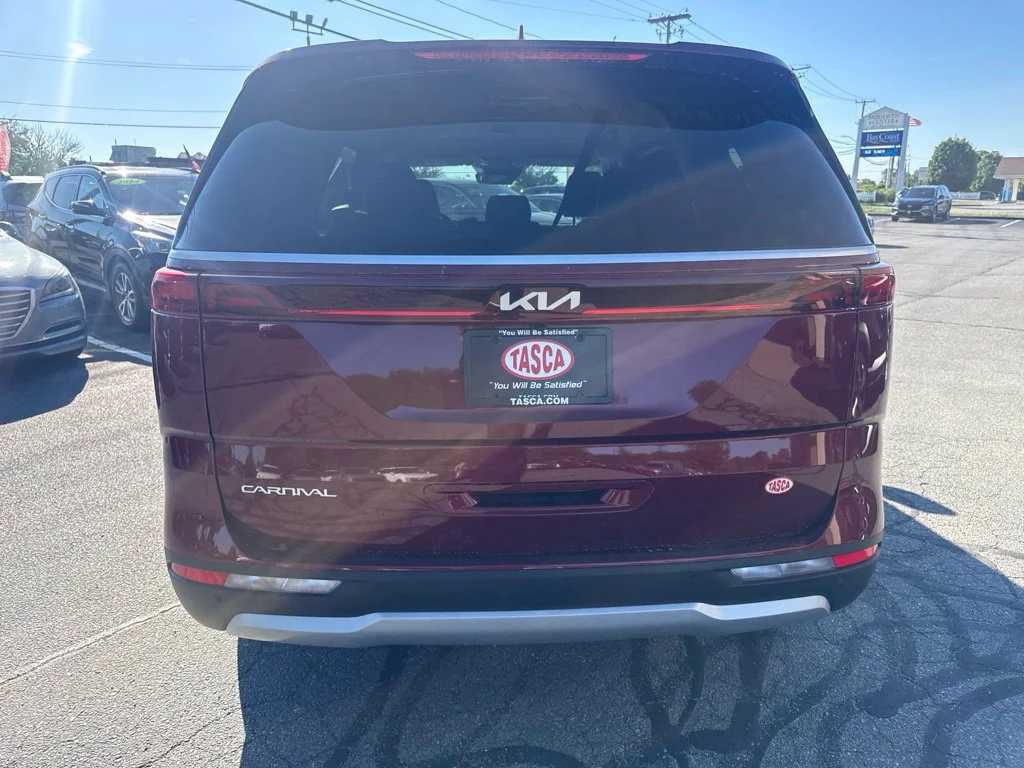 Used 2024 Red Kia EX image 6