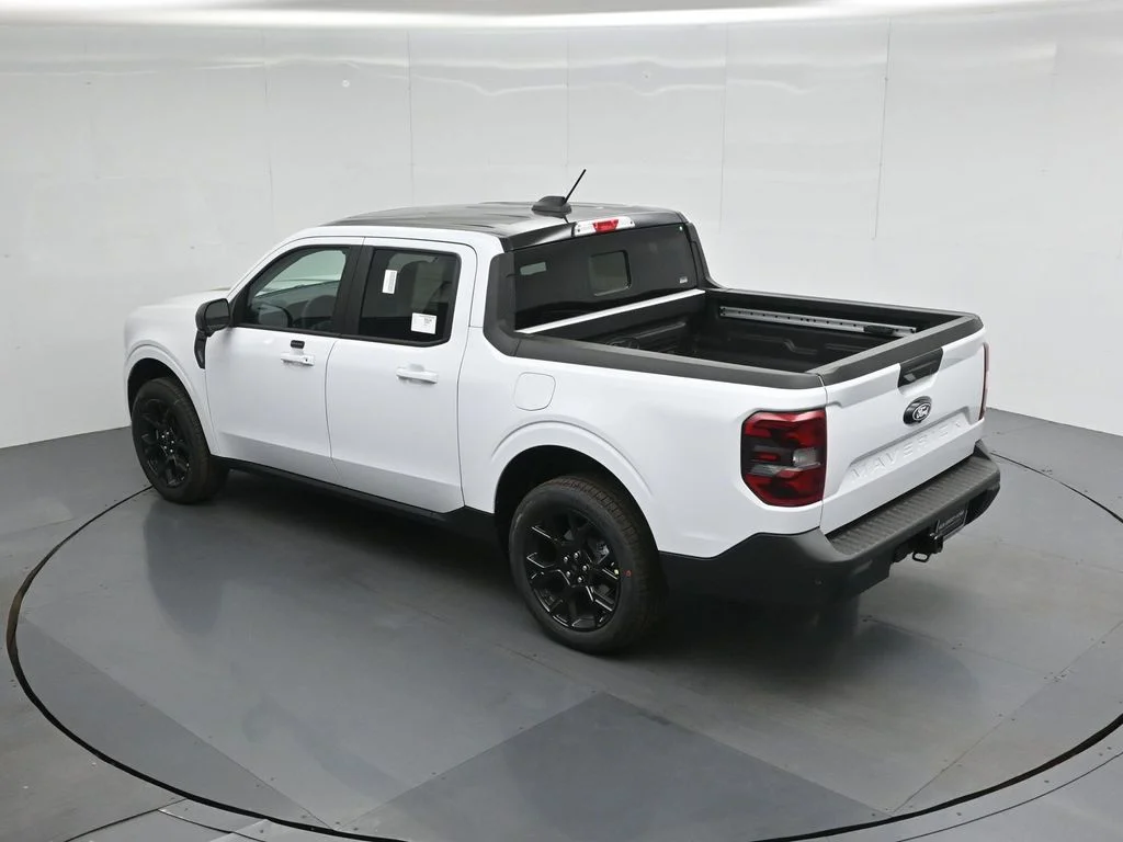 New 2026 White Ford Lariat image 42
