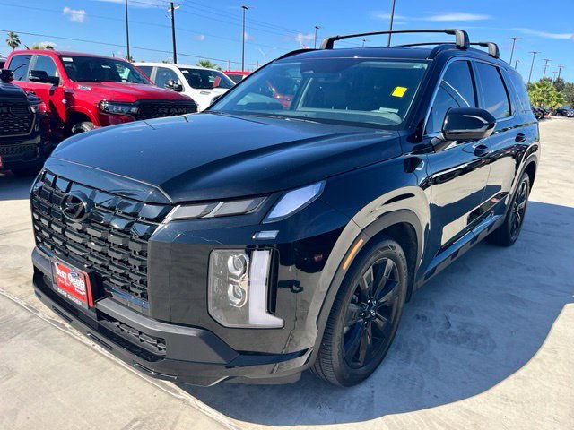 Used 2025 Black Hyundai XRT image 3
