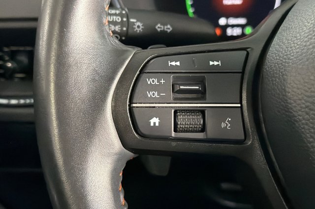 Certified Used 2024 Platinum White Pearl Honda Sport-L image 31