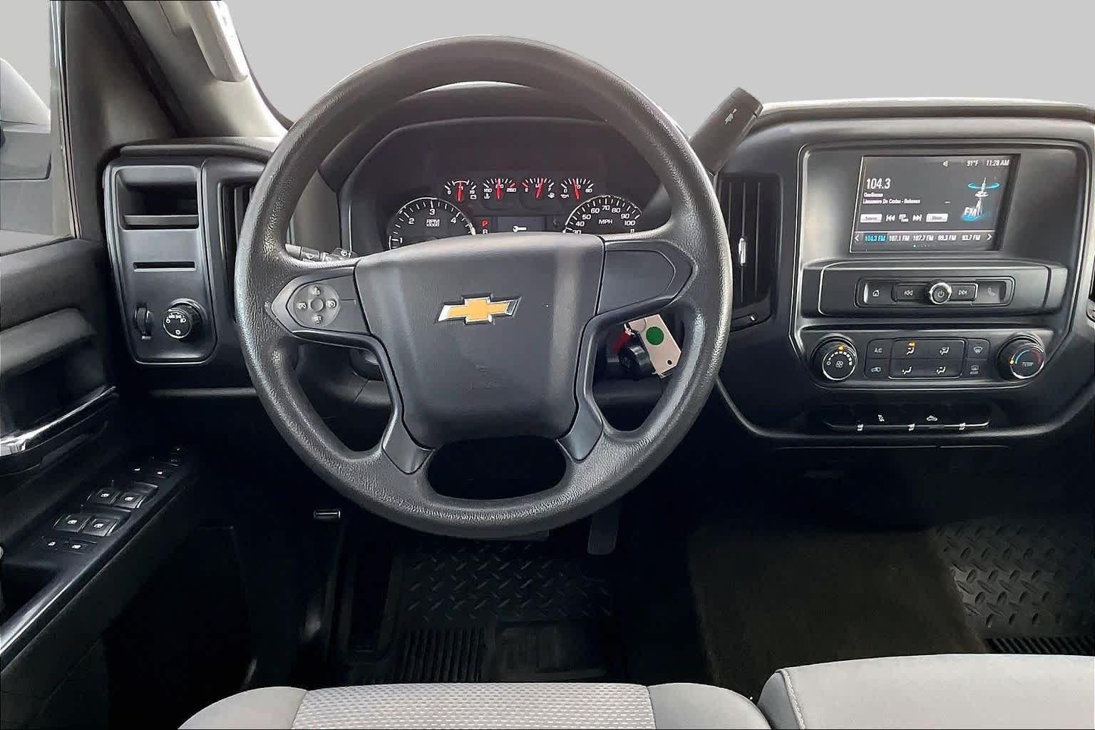Used 2017 Summit White Chevrolet Custom image 6